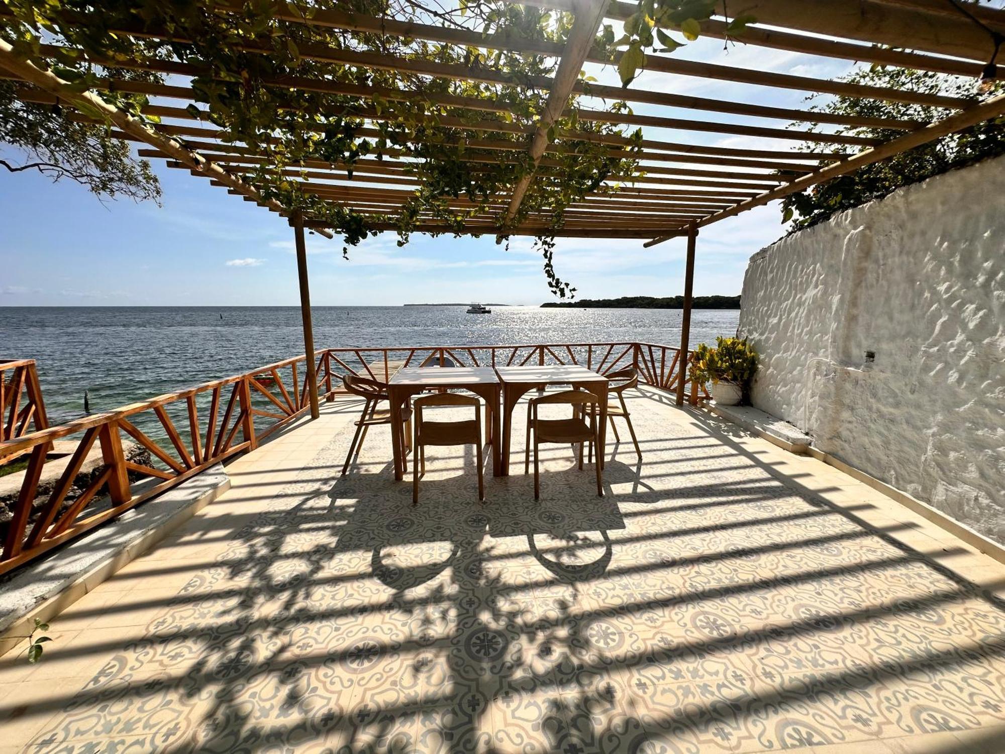 Orika Del Mar Hotel Isla Grande  Zewnętrze zdjęcie