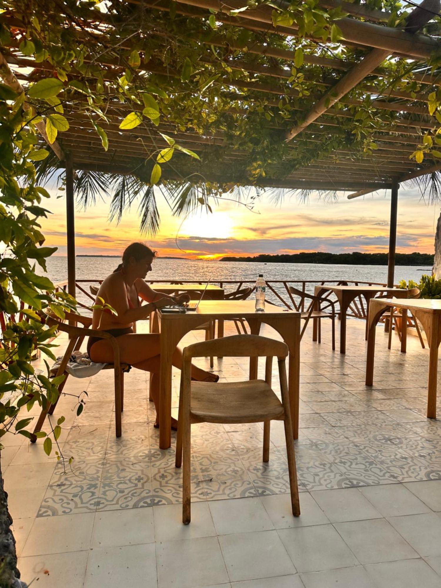 Orika Del Mar Hotel Isla Grande  Zewnętrze zdjęcie